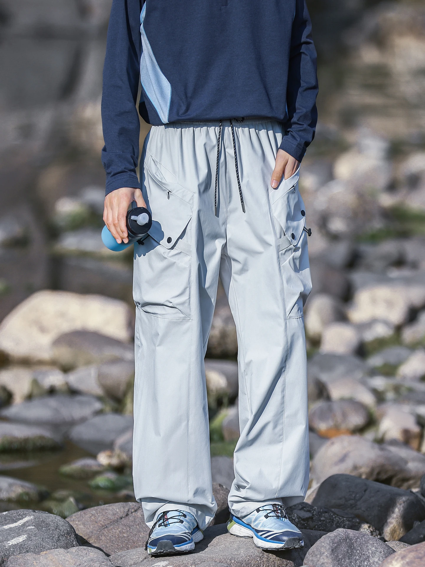 Спортивные функциональные ветрозащитные брюки унисекс в стиле ретро, свободного кроя, с широкими штанинами, длинные, повседневные, прямые джинсы
Спортивные функциональные ветрозащитные брюки унисекс в стиле ретро, свободного кроя, с широкими штанинами, длинные, повседневные, прямые джинсы