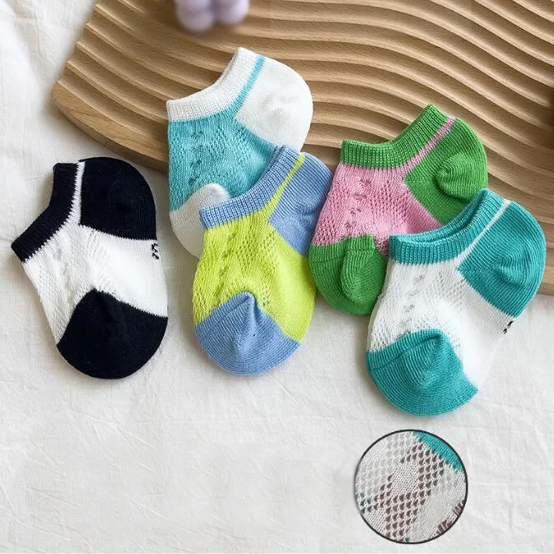 Summer New Mesh Children's Socks Thin Breathable Cotton Boat Socks Multi-color Stitching Baby Durable Sweat-absorbent Socks
Summer New Mesh Children's Socks Thin Breathable Cotton Boat Socks Multi-color Stitching Baby Durable Sweat-absorbent Socks