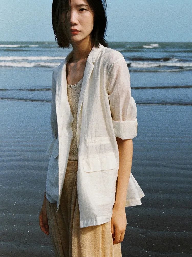 Оригинальный дизайн, повседневный хлопковый костюм с растительным окрашиванием, женский пиджак для работы, однотонный, с цветочной вышивкой, длинный рукав, деловая одежда
Оригинальный дизайн, повседневный хлопковый костюм с растительным окрашиванием, женский пиджак для работы, однотонный, с цветочной вышивкой, длинный рукав, деловая одежда