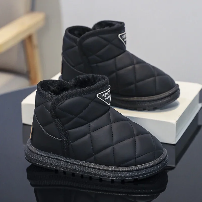 Children's New Winter Snow Boots Warm Wear-resistant Camouflage Trend Waterproof Velvet Fashion Trend High-top Sneakers
Children's New Winter Snow Boots Warm Wear-resistant Camouflage Trend Waterproof Velvet Fashion Trend High-top Sneakers