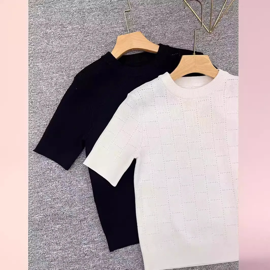 Women's Knitted T-shirt Solid O-neck Comfortable Casual 2024 Summer New Ladies Hollow Out Short Sleeve Tees
Women's Knitted T-shirt Solid O-neck Comfortable Casual 2024 Summer New Ladies Hollow Out Short Sleeve Tees