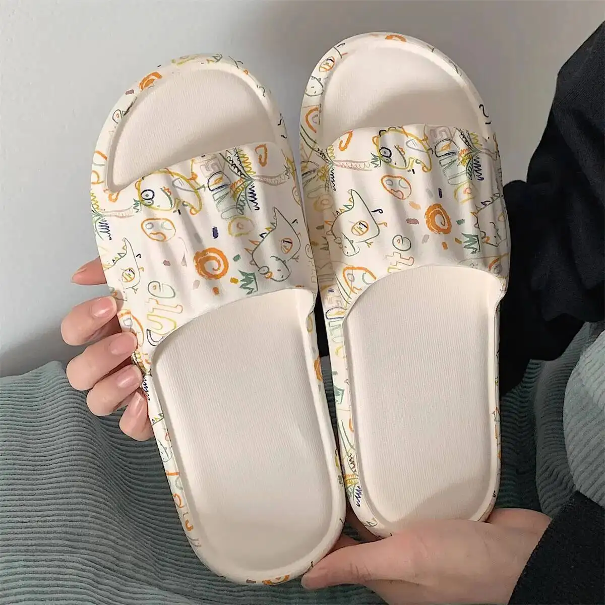 Women Slippers Cute Student Slippers Summer New EVA Anti-Slip Bathroom Childish Graffiti Home Indoor Cool Slippers For Women
Women Slippers Cute Student Slippers Summer New EVA Anti-Slip Bathroom Childish Graffiti Home Indoor Cool Slippers For Women