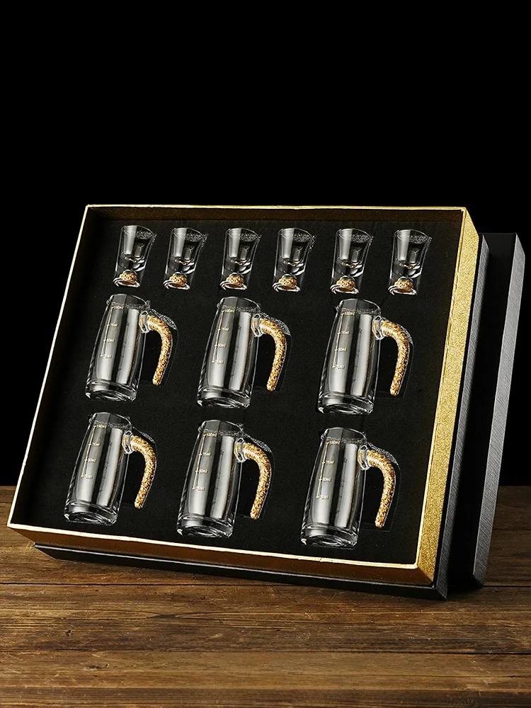 Gold Foil White Wine Glasses Set Crystal Bullet Cup Small Size Lead-Free Home Use Drinking Glasses Gift Box Chinese Style
Gold Foil White Wine Glasses Set Crystal Bullet Cup Small Size Lead-Free Home Use Drinking Glasses Gift Box Chinese Style