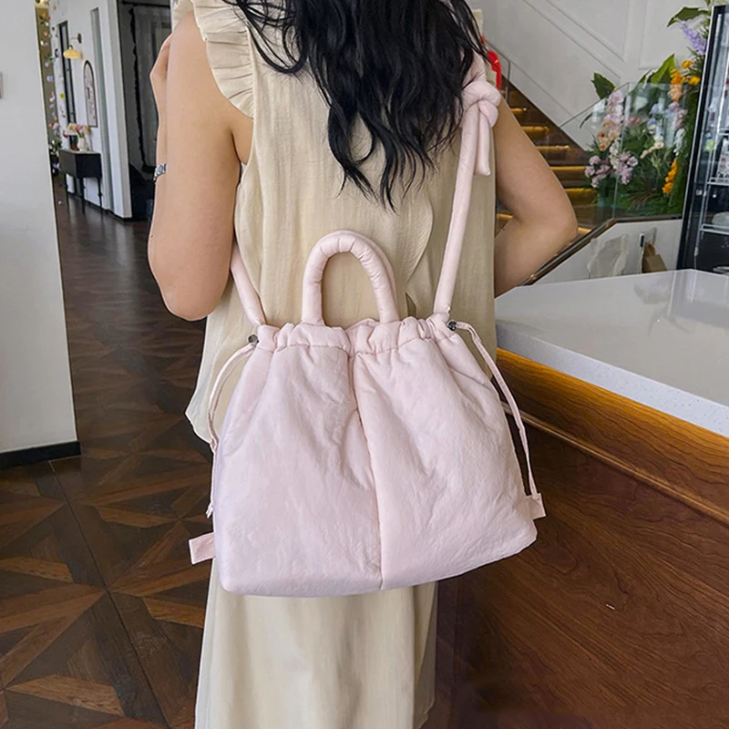 Soft Puffer Tote Bag for Women Lightweight Puffy Shoulder Purse Satchel Top-Handle Handbag with Adjustable Strap
Soft Puffer Tote Bag for Women Lightweight Puffy Shoulder Purse Satchel Top-Handle Handbag with Adjustable Strap