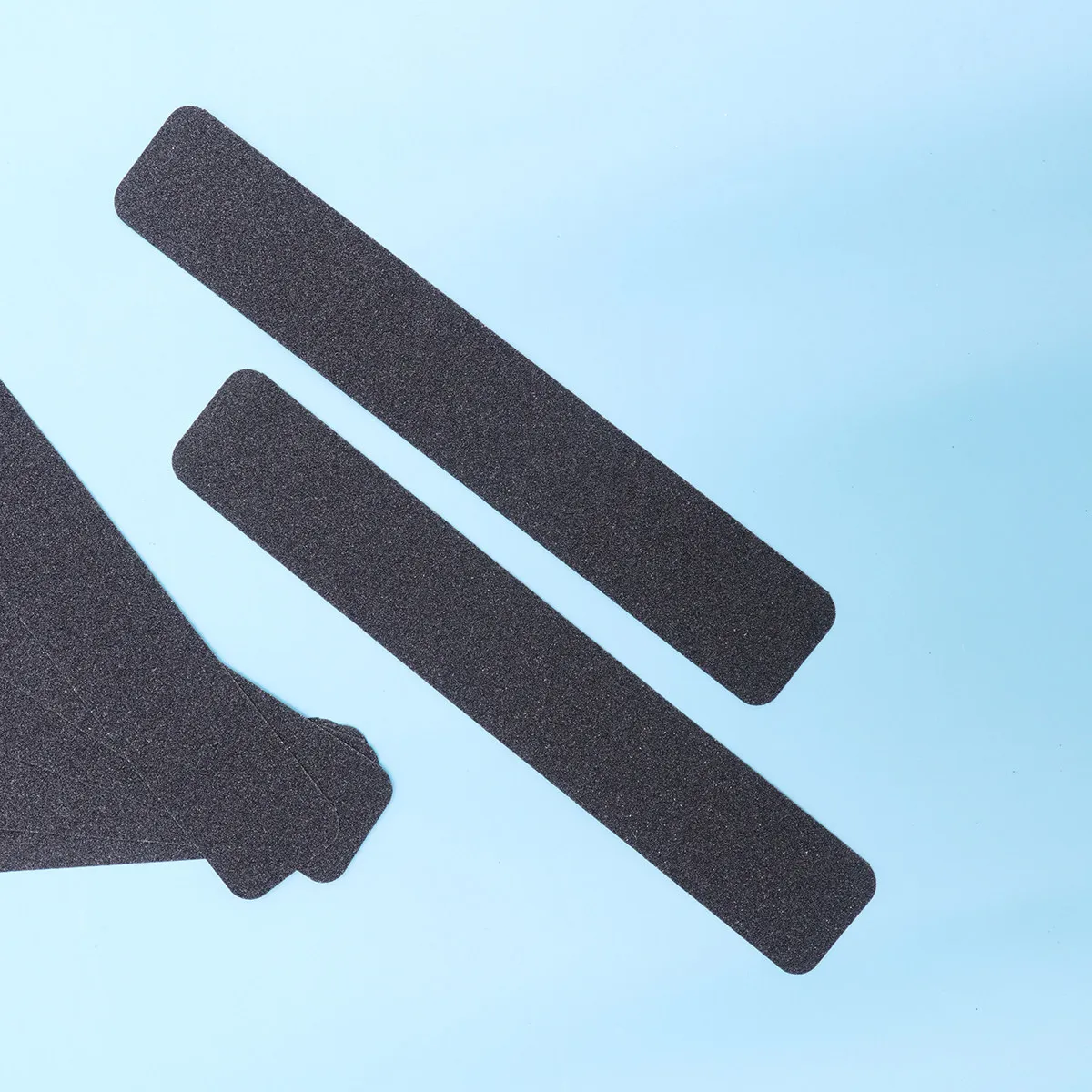15Pcs Black Frosted Anti Skid Tape Adhesive Grip Sticker for Outdoor Stairs Walkways Frosted Tape
15Pcs Black Frosted Anti Skid Tape Adhesive Grip Sticker for Outdoor Stairs Walkways Frosted Tape