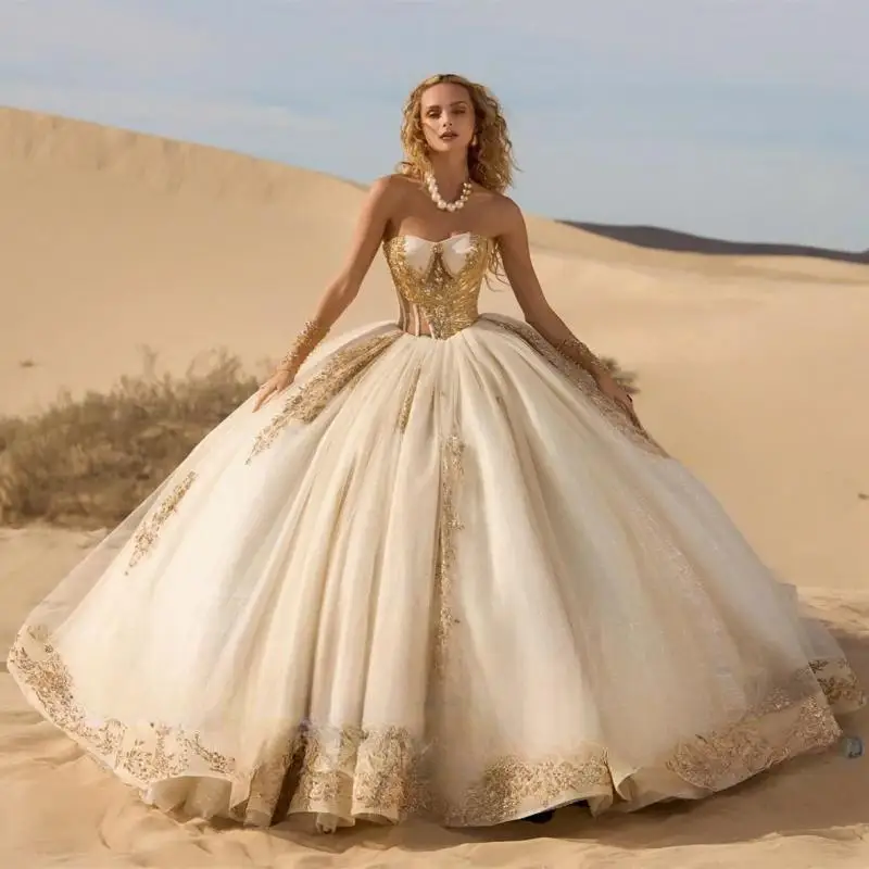 Customized Ivory Quinceanera Dresses Bead Applique shoulder straps Open strap back Floor mopping Vestidos De 15 Años
Customized Ivory Quinceanera Dresses Bead Applique shoulder straps Open strap back Floor mopping Vestidos De 15 Años