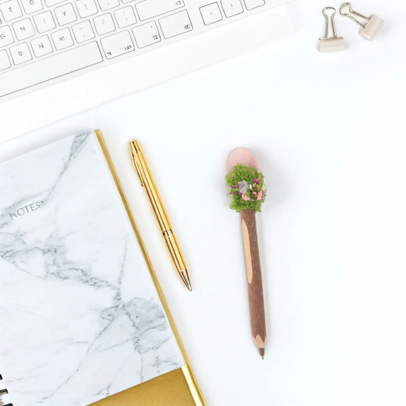 Handmade Wooden Ballpoint Pen Natural Bark Grip Crystal Topped Signature Pen 0.7mm Medium Point Black Ink for Office School Home
Handmade Wooden Ballpoint Pen Natural Bark Grip Crystal Topped Signature Pen 0.7mm Medium Point Black Ink for Office School Home