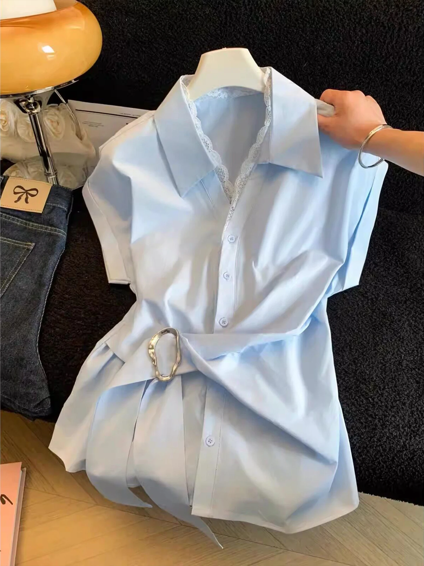 Blue Lace Polka Dot Shirt Short Sleeve Collar Waist Cinched Top Irregular Hem Commute Style Polyester Fiber Summer Shirt
Blue Lace Polka Dot Shirt Short Sleeve Collar Waist Cinched Top Irregular Hem Commute Style Polyester Fiber Summer Shirt