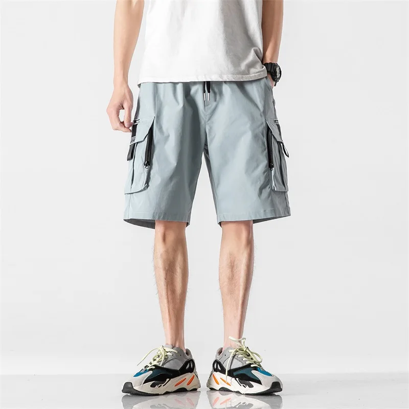 Summer Cargo Shorts Men Casual Knee Length Loose Shorts Patch Pocket Cotton Shorts Solid Color Zipper Elastic Rope Waist Shorts
Summer Cargo Shorts Men Casual Knee Length Loose Shorts Patch Pocket Cotton Shorts Solid Color Zipper Elastic Rope Waist Shorts