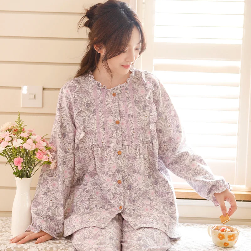 Осенне-зимняя хлопковая одежда для сна, женский повседневный теплый домашний костюм из чистого хлопка с милым принтом, бархатный комплект с длинными рукавами
Осенне-зимняя хлопковая одежда для сна, женский повседневный теплый домашний костюм из чистого хлопка с милым принтом, бархатный комплект с длинными рукавами