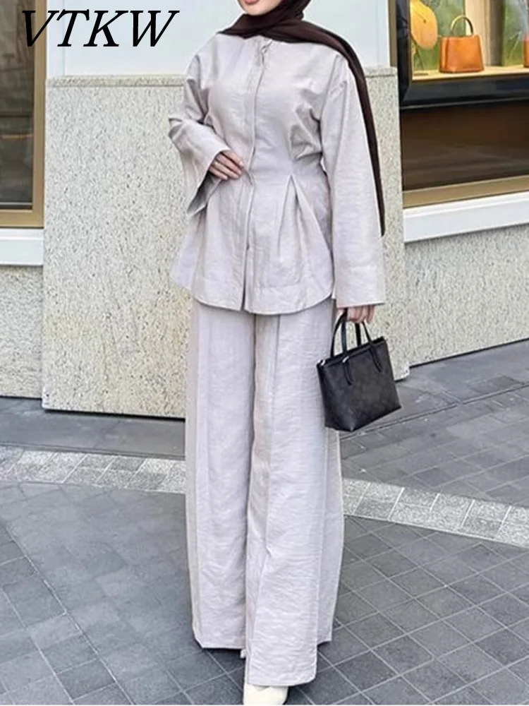 VTKW Round-neck, Fitted, Versatile, High-quality 2025 Solid-color Design Women's Blazer, Stylish Loose Pants Set
VTKW Round-neck, Fitted, Versatile, High-quality 2025 Solid-color Design Women's Blazer, Stylish Loose Pants Set