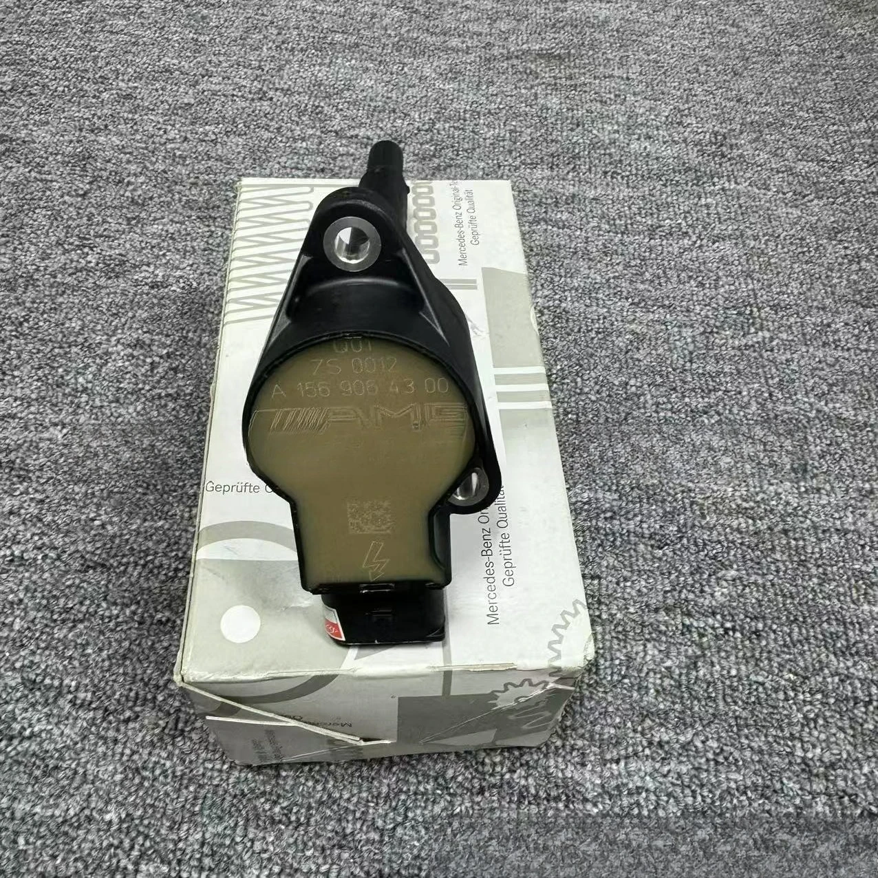 Be suitable for 177AMGC63GLEGLS63G500G63S560 ignition coil high voltage package 1569064400customizable
Be suitable for 177AMGC63GLEGLS63G500G63S560 ignition coil high voltage package 1569064400customizable