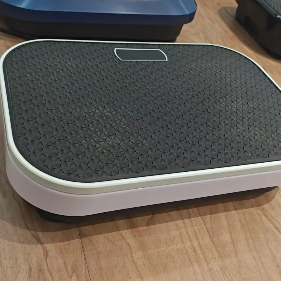 Mini Home Use Full-Body Vibration Plate Cross-Border Body Shaping Machine for Fat Removal Vertical Rhythm Lazy Standing Exercise
Mini Home Use Full-Body Vibration Plate Cross-Border Body Shaping Machine for Fat Removal Vertical Rhythm Lazy Standing Exercise