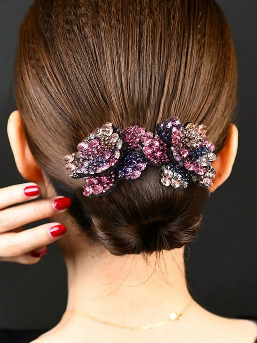 Elegant Crystal Floral Hair Claw Clip For Women – Sparkly Accessory For Updos And Vacation Styling
Elegant Crystal Floral Hair Claw Clip For Women – Sparkly Accessory For Updos And Vacation Styling