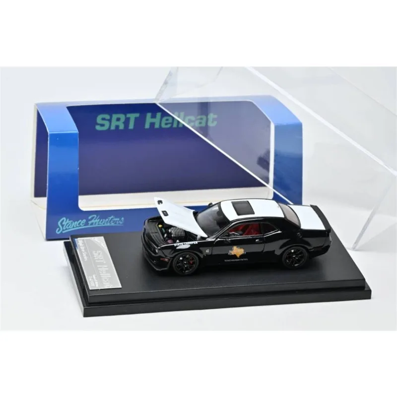 Модель автомобиля SH 1:64 Dodge Challenger SRT Hellcat из литого сплава с открывающимся капотом, коллекционная, для мальчиков, подарок
Модель автомобиля SH 1:64 Dodge Challenger SRT Hellcat из литого сплава с открывающимся капотом, коллекционная, для мальчиков, подарок