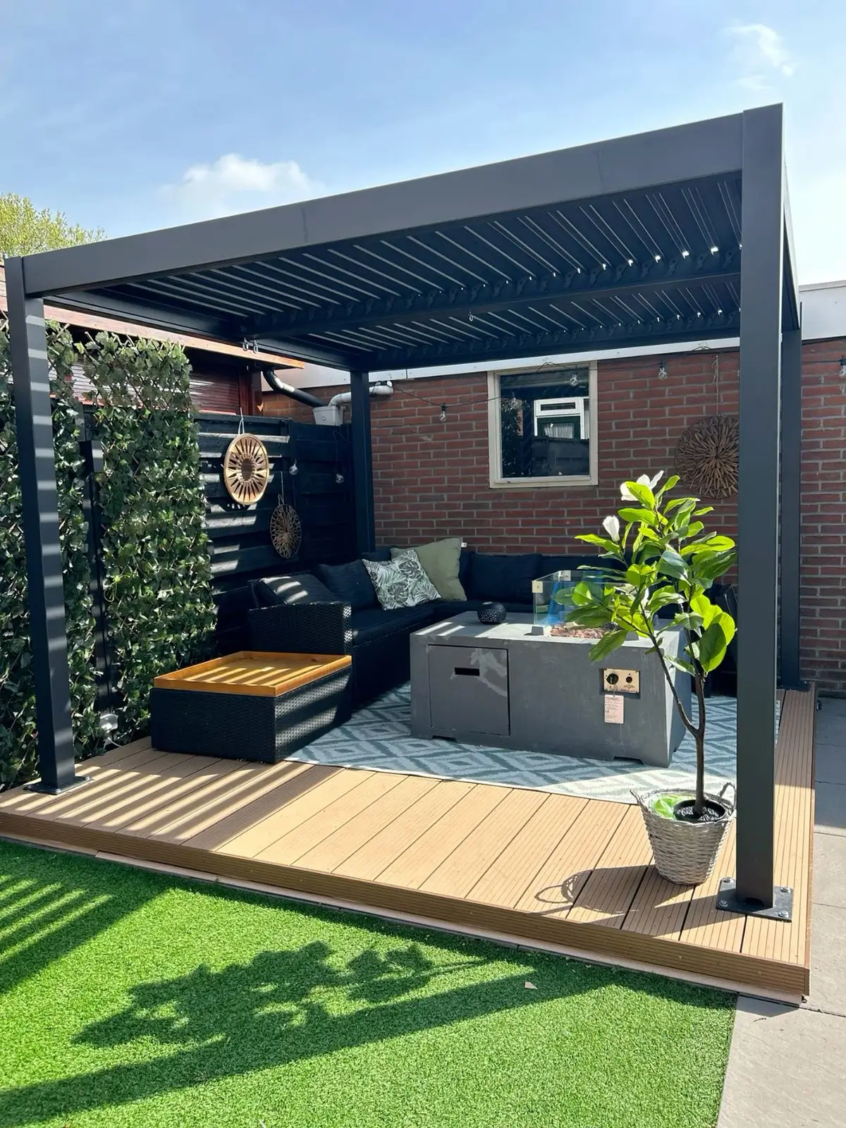 Factory Rainproof Waterproof Gazebo Remote Control Patio Pergola Roof Aluminium Bioclimatic Pergolas Motorized Outdoor Carport
Factory Rainproof Waterproof Gazebo Remote Control Patio Pergola Roof Aluminium Bioclimatic Pergolas Motorized Outdoor Carport