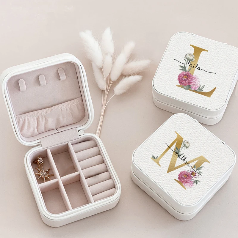 Personalized Jewelry Boxes Bridesmaid Jewelry Box Bridesmaid Gift Maid of Honor Personalized Gifs for Women Travel Jewelry Case
Personalized Jewelry Boxes Bridesmaid Jewelry Box Bridesmaid Gift Maid of Honor Personalized Gifs for Women Travel Jewelry Case