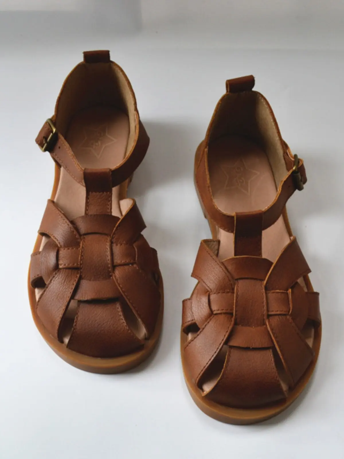 Birkuir Retro Closed Toe Sandals For Women Genuine Leather Buckle Flat Heel Weave Hollow Out Beach Slides Luxury Sandals 41
Birkuir Retro Closed Toe Sandals For Women Genuine Leather Buckle Flat Heel Weave Hollow Out Beach Slides Luxury Sandals 41