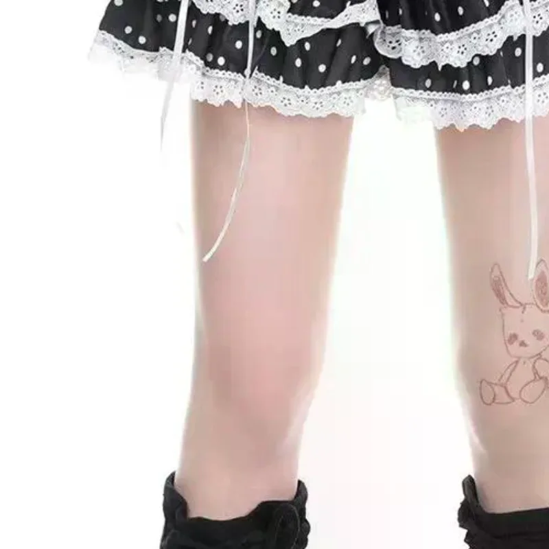 Y2K Lolita Polka Dot Mini Skirt A-line Half-length Skirt White Bow Cute Style For Girly Picnic And School Events
Y2K Lolita Polka Dot Mini Skirt A-line Half-length Skirt White Bow Cute Style For Girly Picnic And School Events