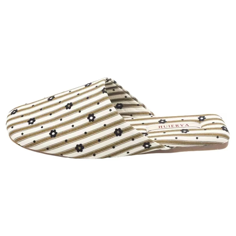 Women High Quality Closed Toe Print Cloth Slippers Spring Autumn New Soft sole Non Slip High Quality Home Slippers Floor Slipper
Women High Quality Closed Toe Print Cloth Slippers Spring Autumn New Soft sole Non Slip High Quality Home Slippers Floor Slipper
