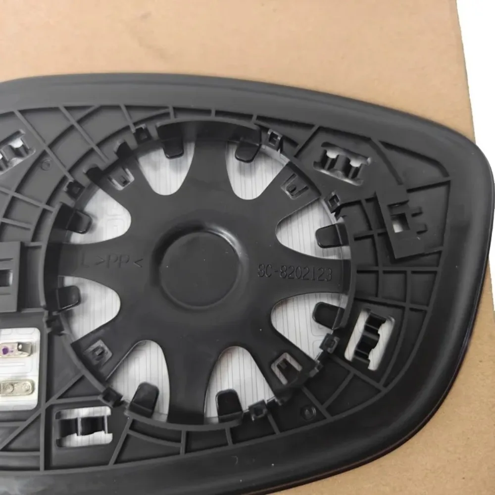 SC-8202123 SC-8202219 Genuine Reverse Rear Lens Left Right Mirror Rearview Mirror Bracket for BYD Yuan Brand New Accessories
SC-8202123 SC-8202219 Genuine Reverse Rear Lens Left Right Mirror Rearview Mirror Bracket for BYD Yuan Brand New Accessories