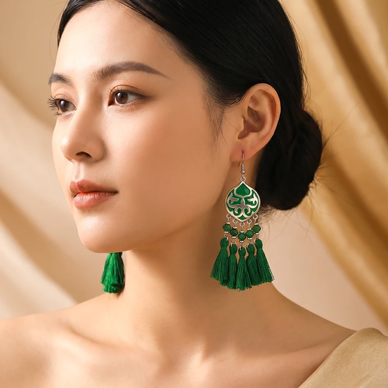Vintage Ethnic Colorful Tassel Earrings for Women Elegant Peach Heart Crystal Alloy Earring Party Wedding Daily Jewelry
Vintage Ethnic Colorful Tassel Earrings for Women Elegant Peach Heart Crystal Alloy Earring Party Wedding Daily Jewelry