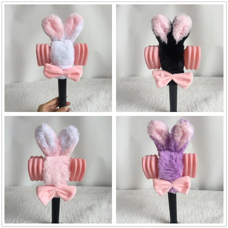 Южнокорейский розовый должен помочь, светильник лый чехол, пудра, чернила, воздушный молоток, плюшевый чехол Вокруг Лизы, черный флэш-Стик
Южнокорейский розовый должен помочь, светильник лый чехол, пудра, чернила, воздушный молоток, плюшевый чехол Вокруг Лизы, черный флэш-Стик