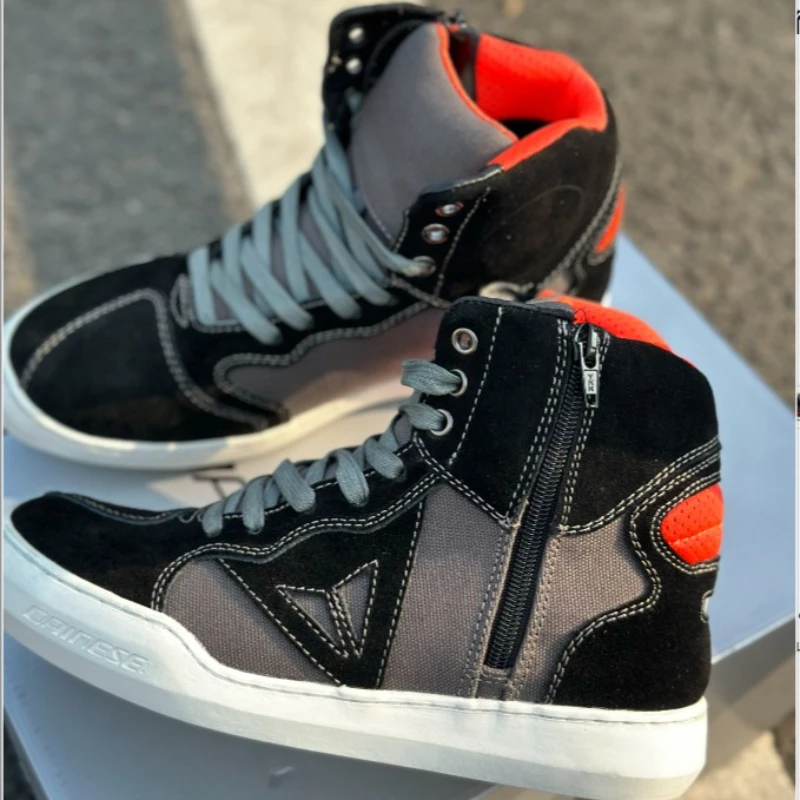 Men's Wearcasual Sneakers Motorcycle Boots with Ankle Protection and Wear Resistant Construction Brand Direct Sales
Men's Wearcasual Sneakers Motorcycle Boots with Ankle Protection and Wear Resistant Construction Brand Direct Sales