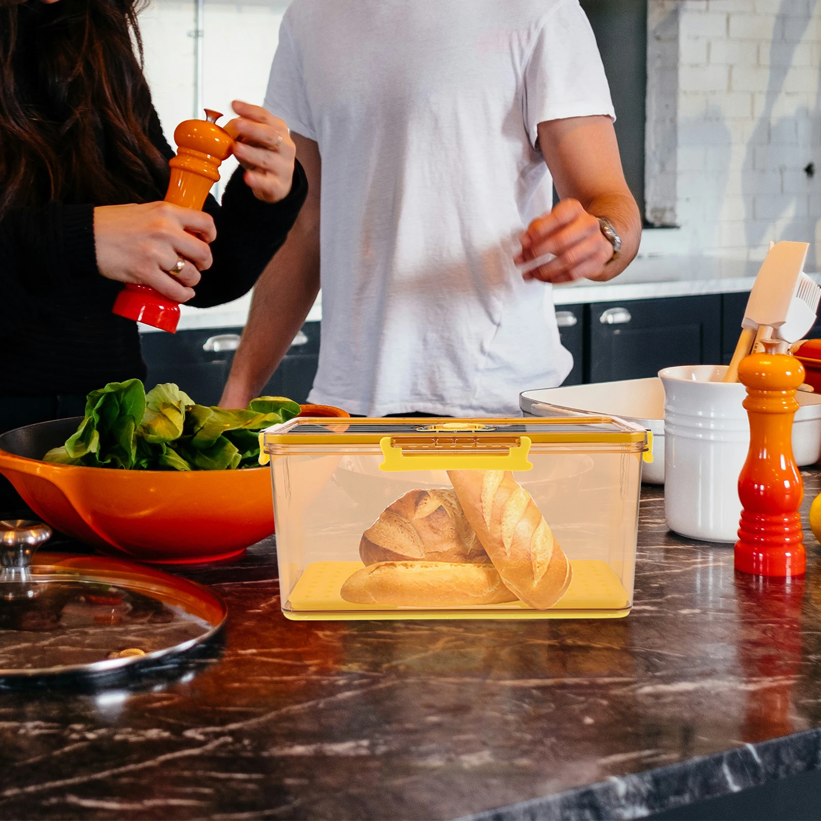 Timing Recording Fridge Box With Sealed Locks Vegetable Fruit Storage Fresh-Keeping Organizer For Kitchen Reusable Food 
Timing Recording Fridge Box With Sealed Locks Vegetable Fruit Storage Fresh-Keeping Organizer For Kitchen Reusable Food