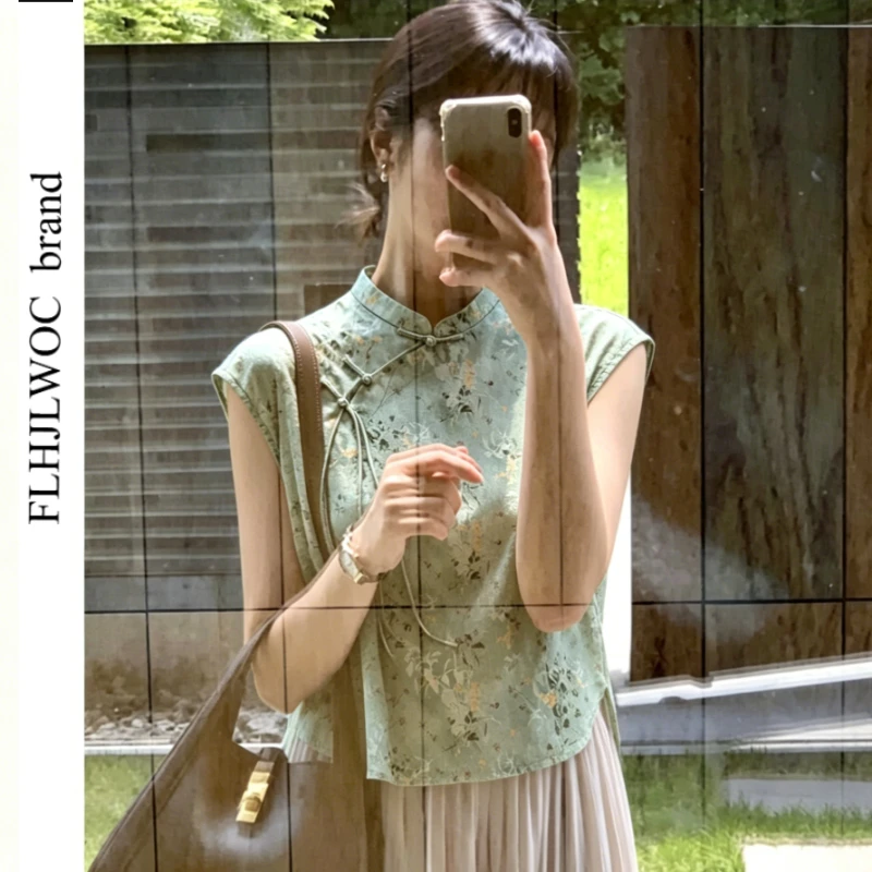 Retro Vintage Chinese Style Qipao Stand Collar Design Tops Blouse Woman 2026 Summer Thin Comfortable Button Floral Print Shirts
Retro Vintage Chinese Style Qipao Stand Collar Design Tops Blouse Woman 2026 Summer Thin Comfortable Button Floral Print Shirts