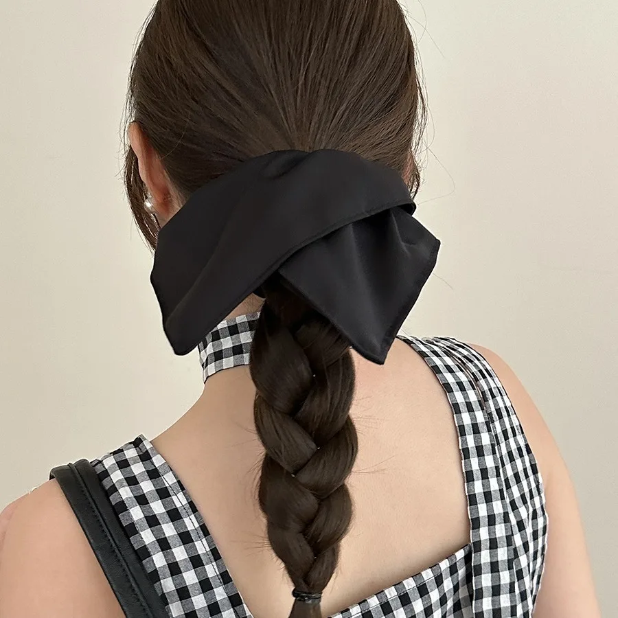 Black White Korean Scrunchie Pinwheel Square Scarf Hair Tie Premium Elegant for Ponytail Daily Home
Black White Korean Scrunchie Pinwheel Square Scarf Hair Tie Premium Elegant for Ponytail Daily Home