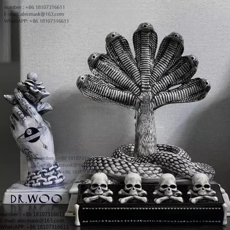 Joint incense burner snake-shaped aromatherapy burner trend peripheral decoration ornament
Joint incense burner snake-shaped aromatherapy burner trend peripheral decoration ornament