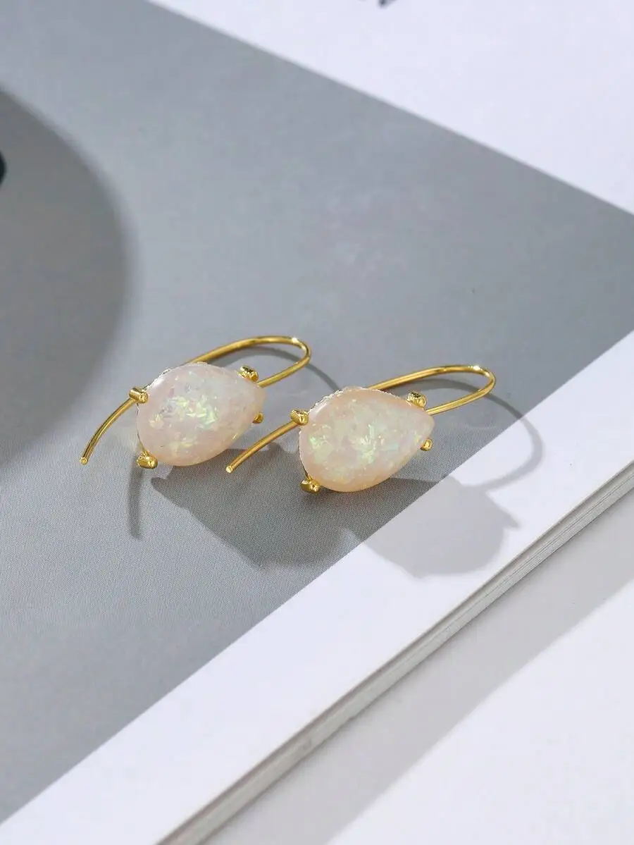Elegant Teardrop-Shaped Synthetic Opal Dangle Earrings In Gold-Tone Hook Setting, Boho Vintage Fashion Jewelry For Adults
Elegant Teardrop-Shaped Synthetic Opal Dangle Earrings In Gold-Tone Hook Setting, Boho Vintage Fashion Jewelry For Adults