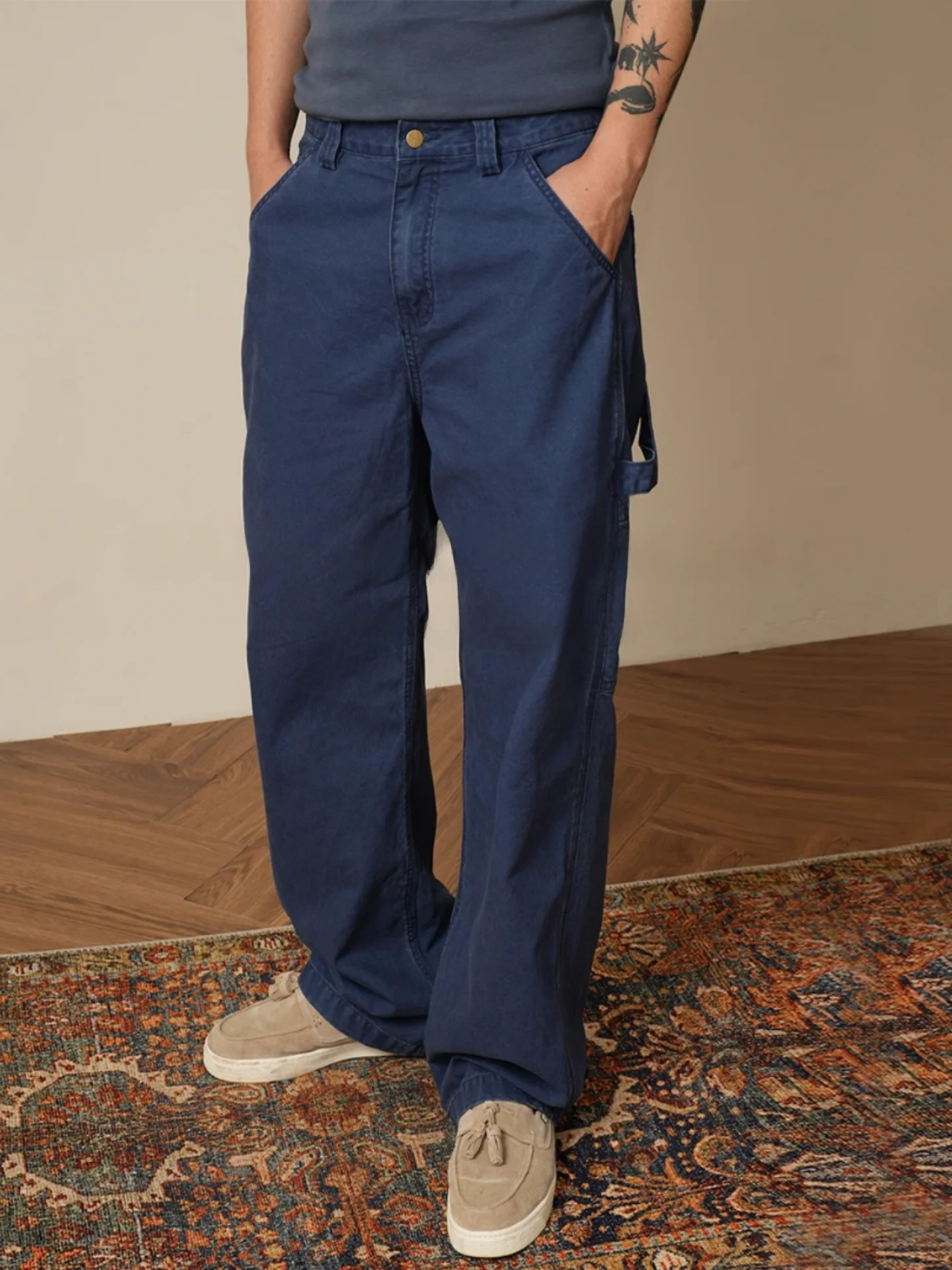 Синие мужские повседневные уличные брюки в стиле ретро с прямыми штанинами и широкими штанинами, дизайн с несколькими кетами, зимнее новое поступление, модные все-M...
Синие мужские повседневные уличные брюки в стиле ретро с прямыми штанинами и широкими штанинами, дизайн с несколькими кетами, зимнее новое поступление, модные все-M...