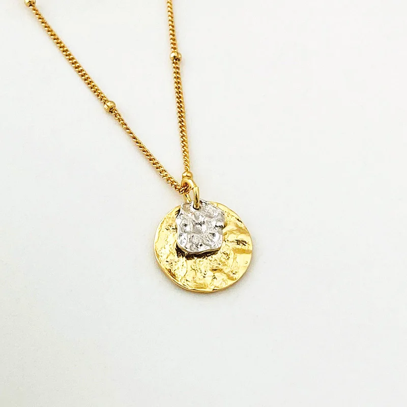 S925 sterling silver women's necklace gold-plated round irregular pattern popular fashion jewelry party accessories
S925 sterling silver women's necklace gold-plated round irregular pattern popular fashion jewelry party accessories