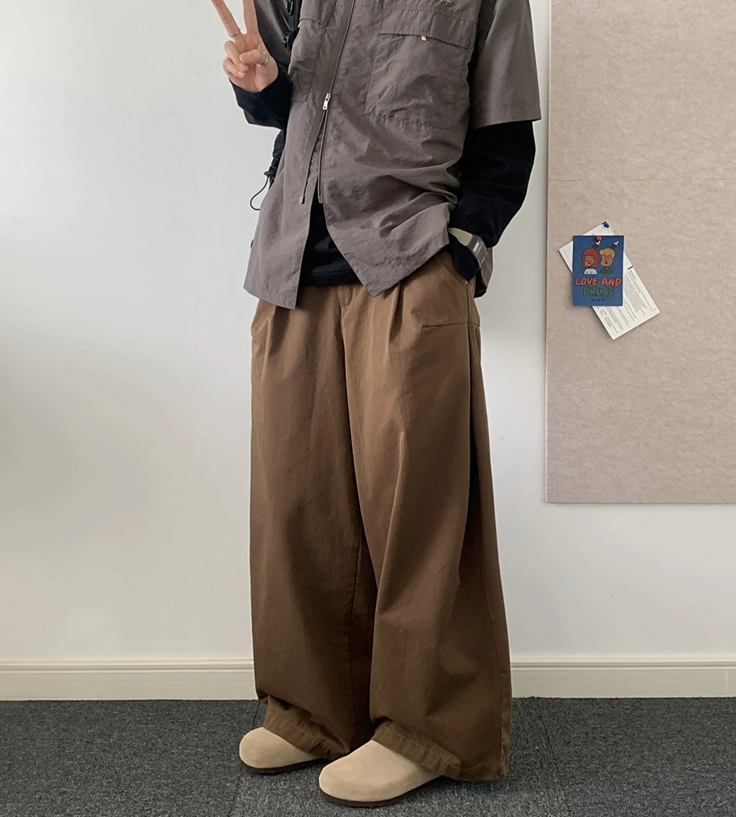 Four Seasons New Fashion Men's Japanese Long Wide Leg Pant Solid Color Casual Loose Straight Leg Trendy Trousers Male Streetwear
Four Seasons New Fashion Men's Japanese Long Wide Leg Pant Solid Color Casual Loose Straight Leg Trendy Trousers Male Streetwear