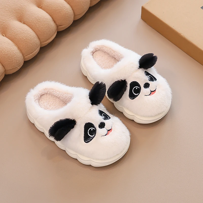 2025 Winter New Children's Shoes Cute Panda Style Warm and Anti slip Slippers for Girls and Boys Comfortable Home Cotton Shoes
2025 Winter New Children's Shoes Cute Panda Style Warm and Anti slip Slippers for Girls and Boys Comfortable Home Cotton Shoes