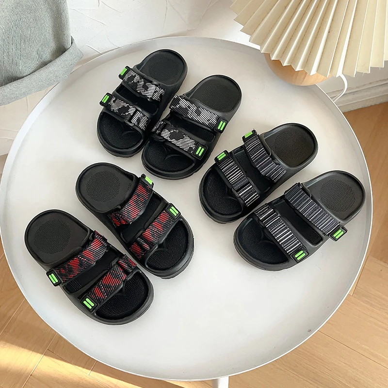 Boys Beach Shoes Handsome Soft Bottom Kids Slippers Fashion Open Toes 2026 Summer New Children Casual Shoes Trendy Versatile
Boys Beach Shoes Handsome Soft Bottom Kids Slippers Fashion Open Toes 2026 Summer New Children Casual Shoes Trendy Versatile