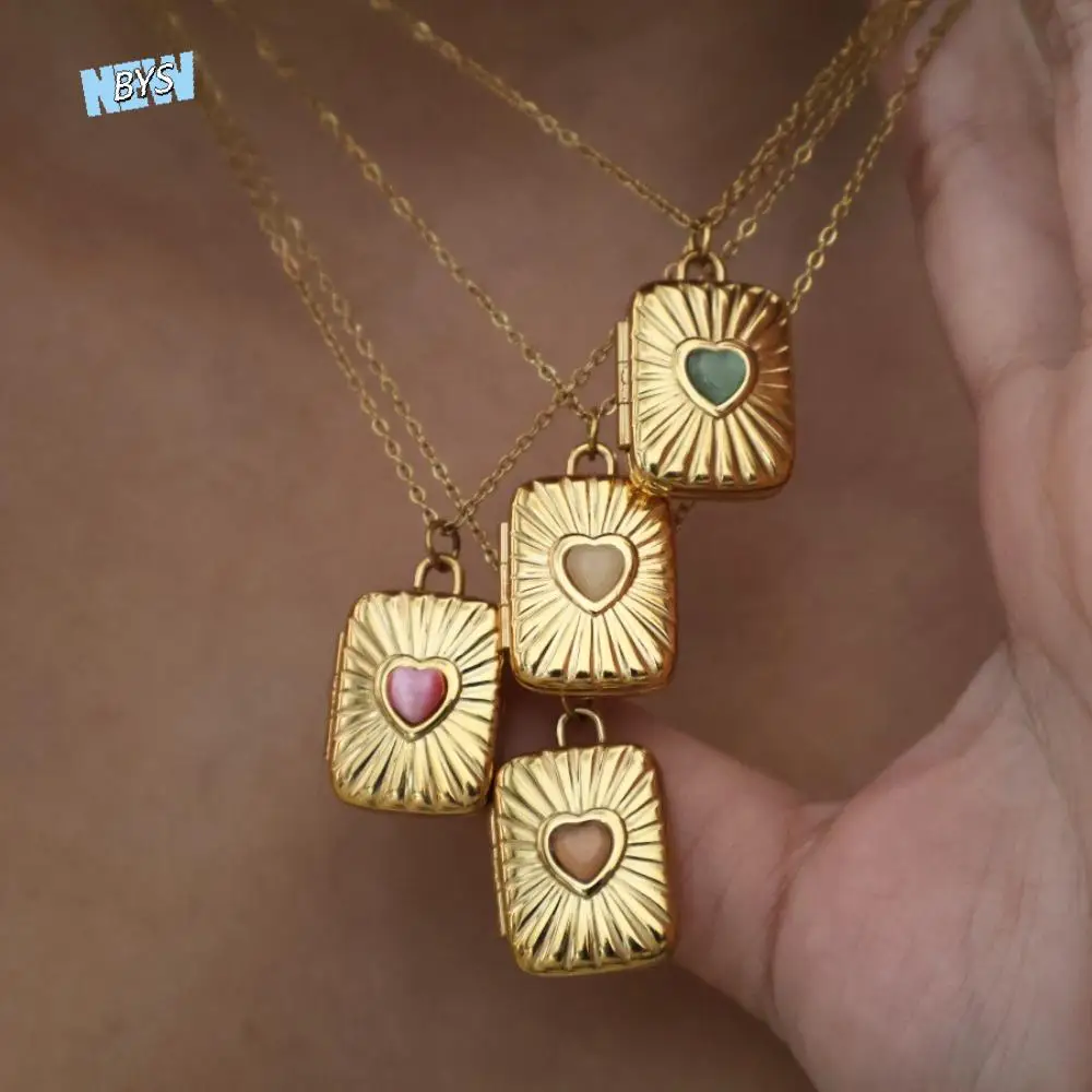 Elegant Magnetic Rhinestone Heart Necklace Stainless Steel Love Box Pendant Necklace Exquisite Zircon Couple Choker Chain Women
Elegant Magnetic Rhinestone Heart Necklace Stainless Steel Love Box Pendant Necklace Exquisite Zircon Couple Choker Chain Women