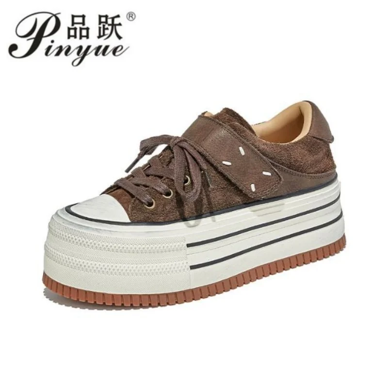 Женские кроссовки из натуральной кожи, женская обувь для скейтборда в стиле ретро на толстой подошве, повседневная удобная повседневная обувь на плоской подошве, увеличивающая рост 
Женские кроссовки из натуральной кожи, женская обувь для скейтборда в стиле ретро на толстой подошве, повседневная удобная повседневная обувь на плоской подошве, увеличивающая рост