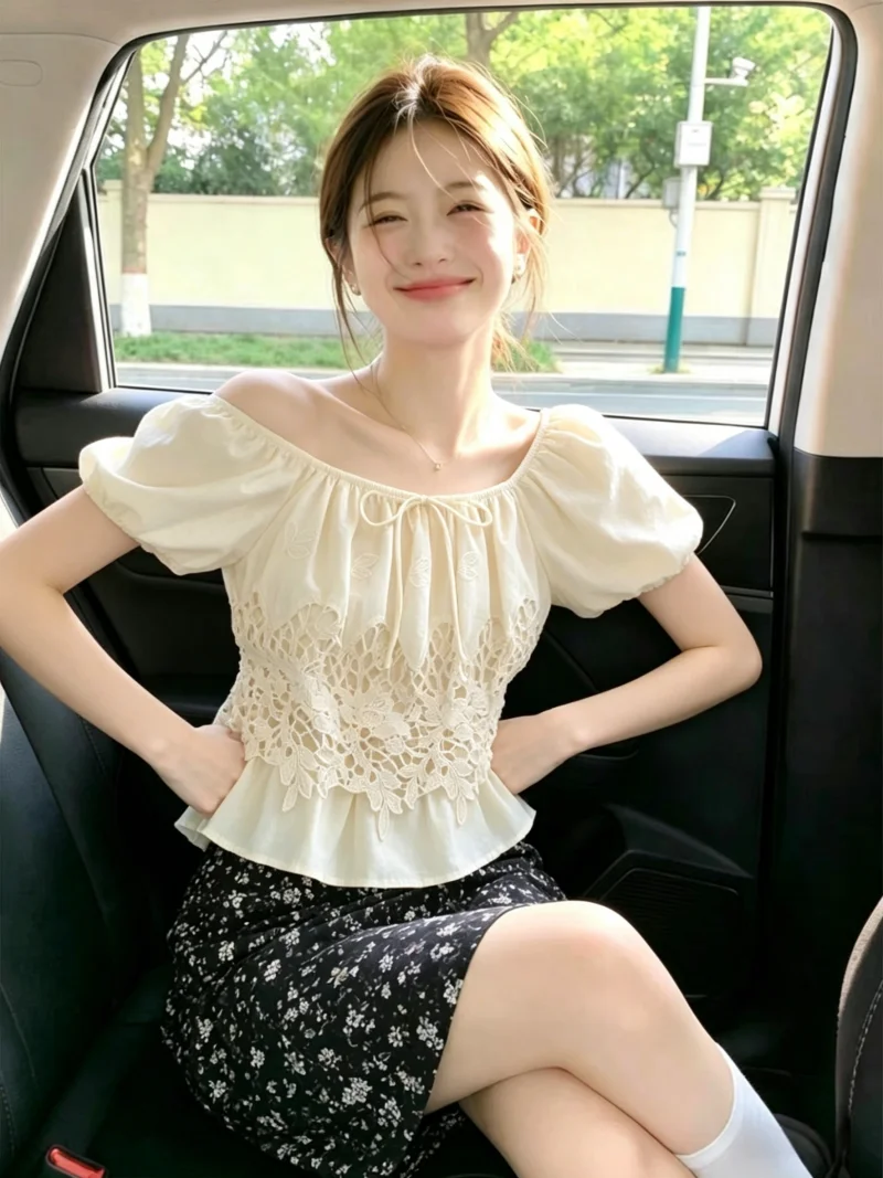Pure Lace Splice Bubble Sleeve Shirt Women's Summer Style Sweet Anti-Aging Top Self-Preserved Korean Version Straight Cut
Pure Lace Splice Bubble Sleeve Shirt Women's Summer Style Sweet Anti-Aging Top Self-Preserved Korean Version Straight Cut