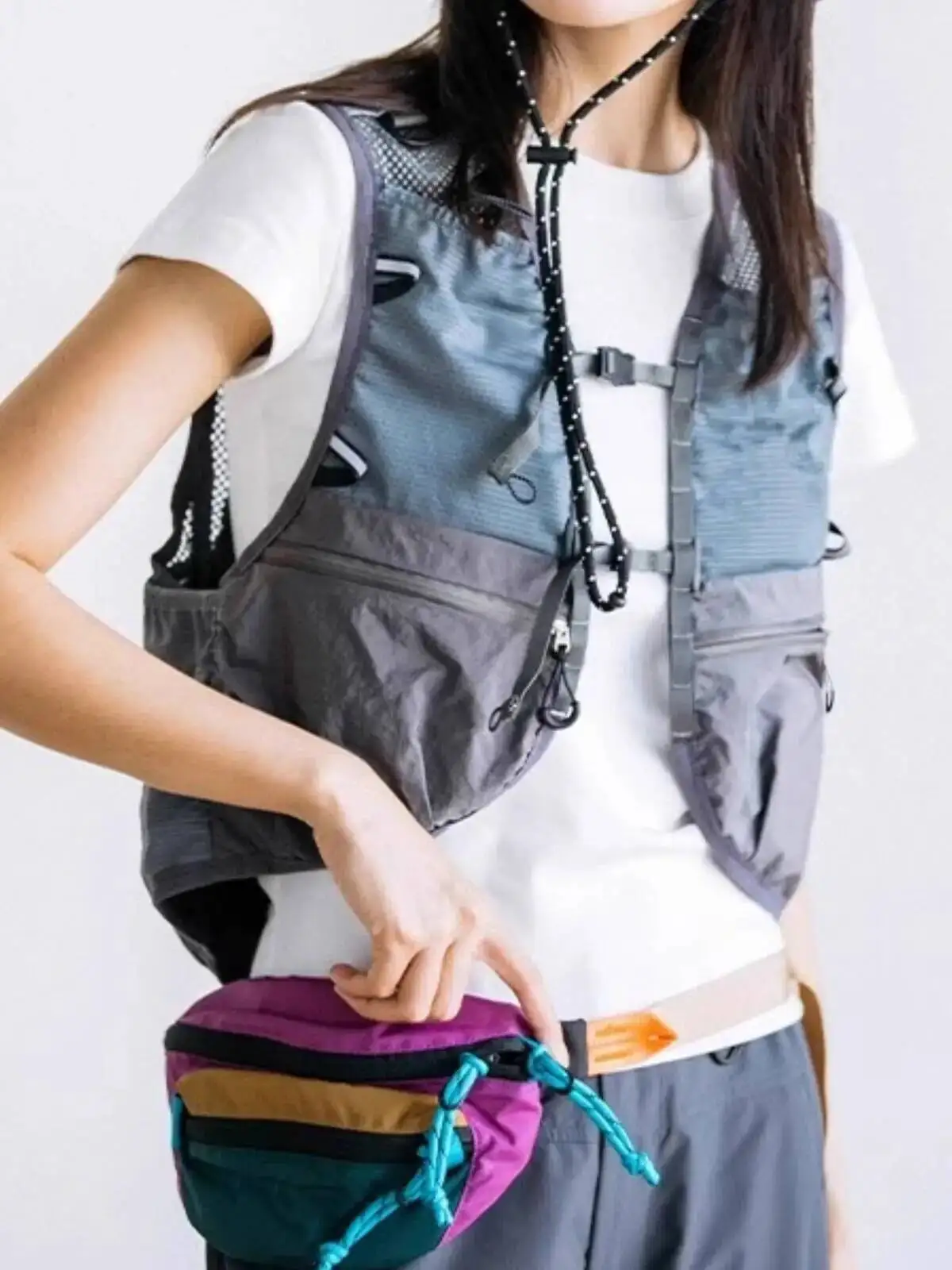 Уличный жилет, модный велосипедный жилет в горном стиле, лоскутный рюкзак с цветными блоками, встроенный многофункциональный унисекс
Уличный жилет, модный велосипедный жилет в горном стиле, лоскутный рюкзак с цветными блоками, встроенный многофункциональный унисекс
