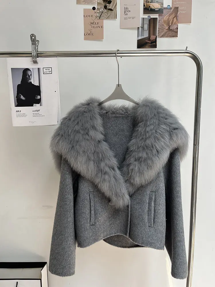 New Arrival Navy Collar Double Sided Wool Overcoat Real Fox Fur Collar Genuine Fur Warm Winter Outerwear
New Arrival Navy Collar Double Sided Wool Overcoat Real Fox Fur Collar Genuine Fur Warm Winter Outerwear