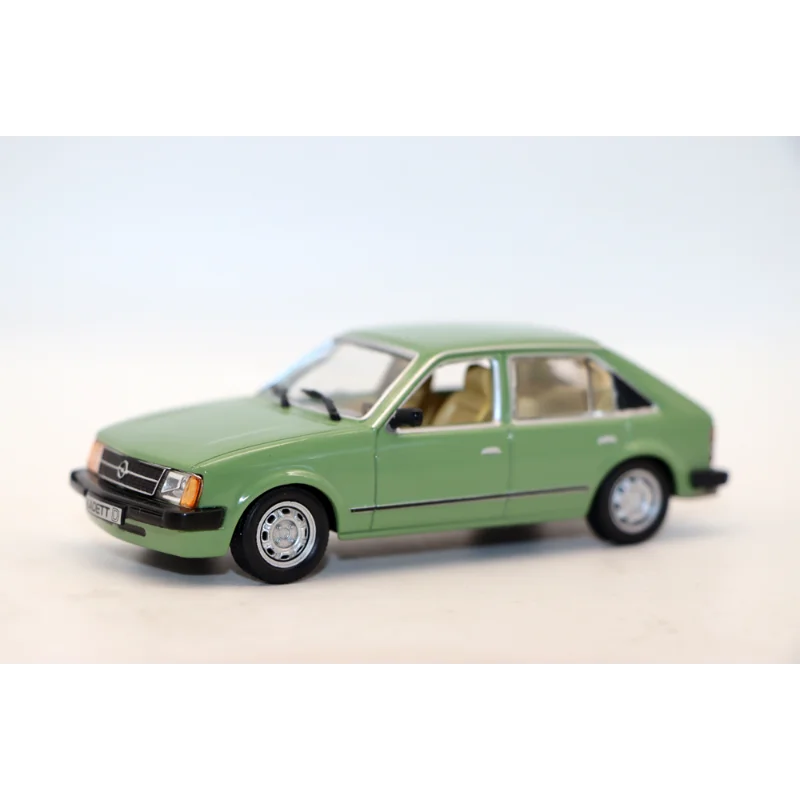 Литой под давлением масштаб 1/43, Opel Kadett D 1, 6S, классическая модель автомобиля из сплава, Коллекционная игрушка, подарок, сувенир, демонстрационный орнамент
Литой под давлением масштаб 1/43, Opel Kadett D 1, 6S, классическая модель автомобиля из сплава, Коллекционная игрушка, подарок, сувенир, демонстрационный орнамент