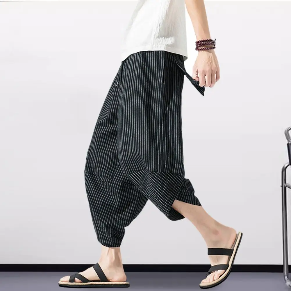 Men Summer Cropped Pants Men's Summer Cropped Pants with Elastic Drawstring Waist Vertical Striped Print Harem Pants for A
Men Summer Cropped Pants Men's Summer Cropped Pants with Elastic Drawstring Waist Vertical Striped Print Harem Pants for A