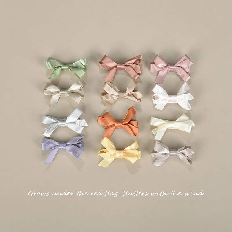 Children Summer Hair Clips Satin Ribbon Bows Girls Baby Fabric Hairpins Breathable Hair Accessories
Children Summer Hair Clips Satin Ribbon Bows Girls Baby Fabric Hairpins Breathable Hair Accessories