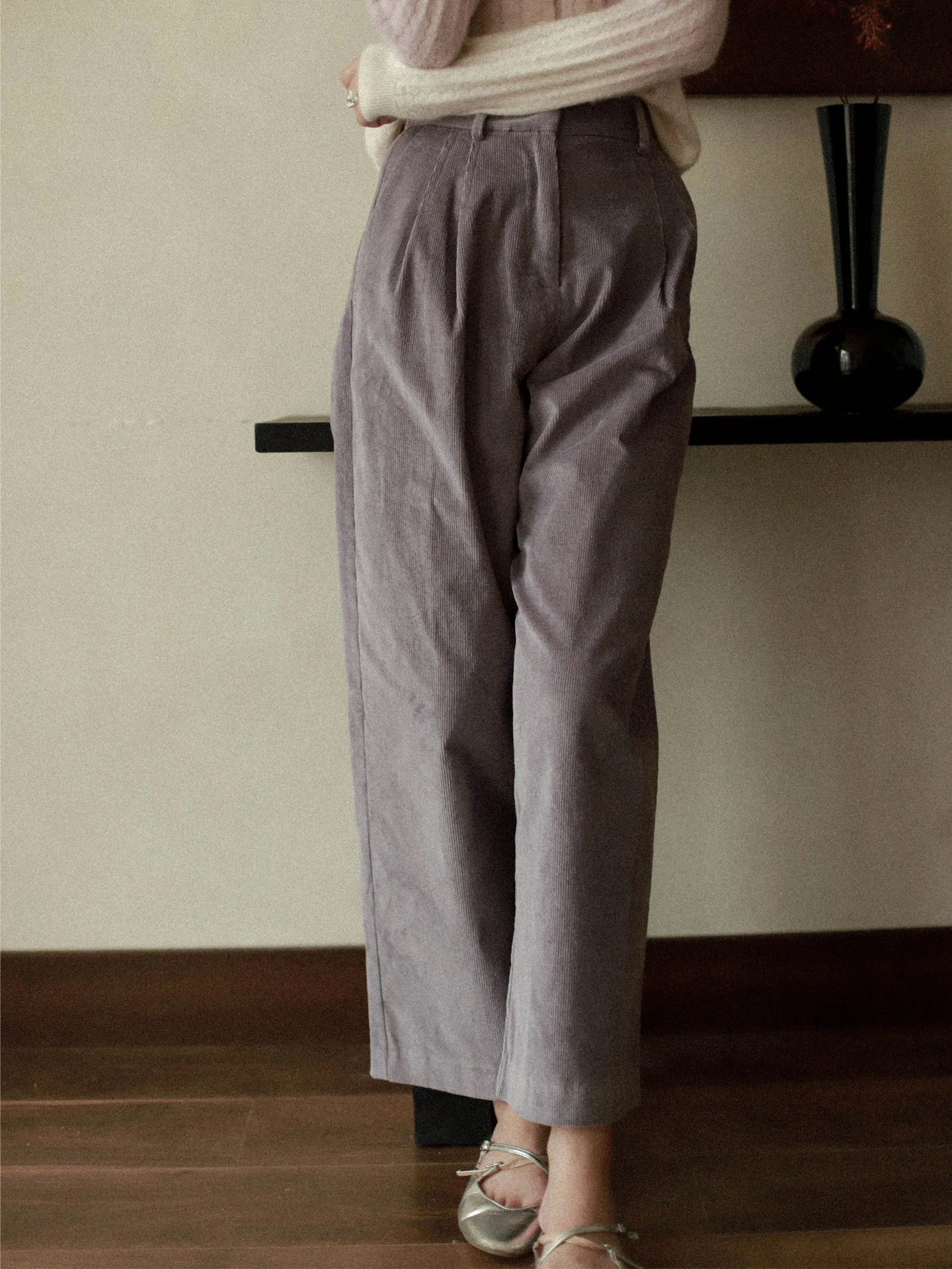 Otherbela романтические фиолетовые осенне-зимние новые поступления качественные вельветовые широкие брюки с высокой талией Yang Caiyu, длинные брюки, женские модные...
Otherbela романтические фиолетовые осенне-зимние новые поступления качественные вельветовые широкие брюки с высокой талией Yang Caiyu, длинные брюки, женские модные...