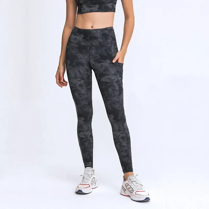 2024 New Yoga Pants, High Quality Women's Sports Bottom Pants with Side Pockets, and Gym Exercise Jogging Crop Pants
2024 New Yoga Pants, High Quality Women's Sports Bottom Pants with Side Pockets, and Gym Exercise Jogging Crop Pants