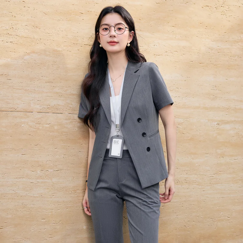 Navy blue short-sleeved blazer for women, summer professional workwear, college student interview formal suit, work attire
Navy blue short-sleeved blazer for women, summer professional workwear, college student interview formal suit, work attire