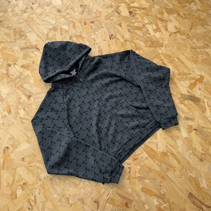 Американские толстовки Mertra с логотипом в стиле хип-хоп, полностью принтованные, высококачественные кардиганы на молнии, мужские и женские куртки
Американские толстовки Mertra с логотипом в стиле хип-хоп, полностью принтованные, высококачественные кардиганы на молнии, мужские и женские куртки